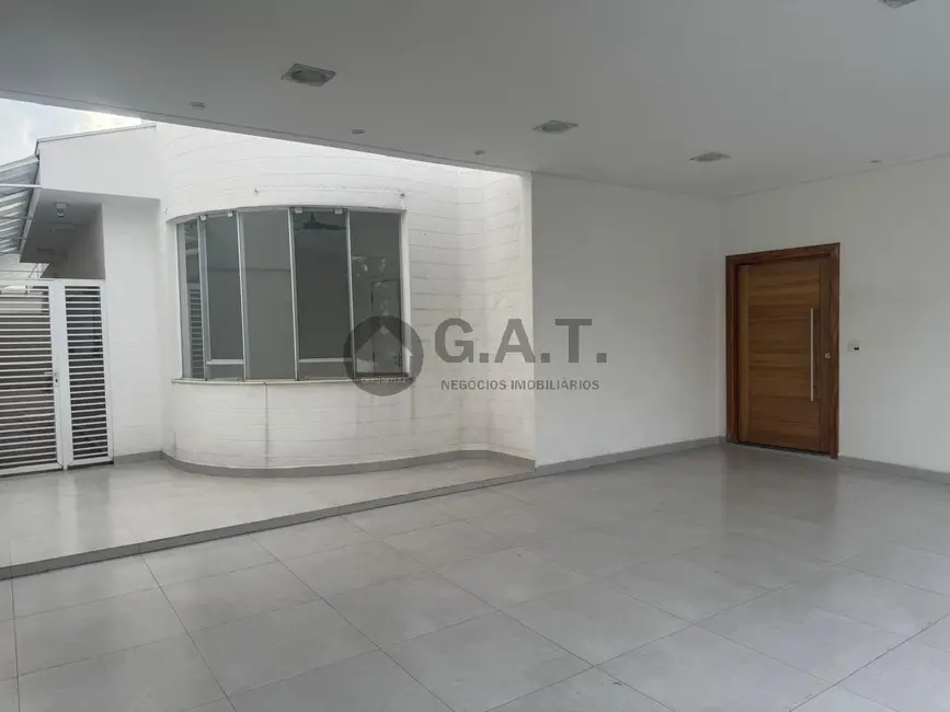 Casa de Condomínio com 3 quartos à venda, 260m2 em Parque Campolim, Sorocaba - SP - imagem 4 Foto 4 de Casa de Condomínio com 3 quartos à venda, 260m2 em Parque Campolim, Sorocaba - SP