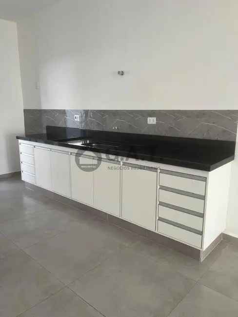 Foto 4 de Casa de Condomínio com 3 quartos para alugar, 114m2 em Horto Florestal, Sorocaba - SP