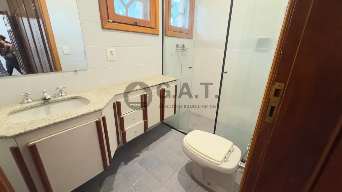 Foto 6 de Casa de Condomínio com 4 quartos para alugar, 426m2 em Aracoiaba Da Serra - SP