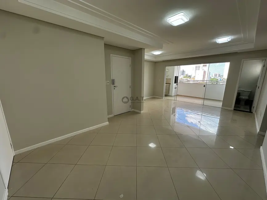 Foto 8 de Apartamento com 3 quartos para alugar, 140m2 em Jardim Paulistano, Sorocaba - SP