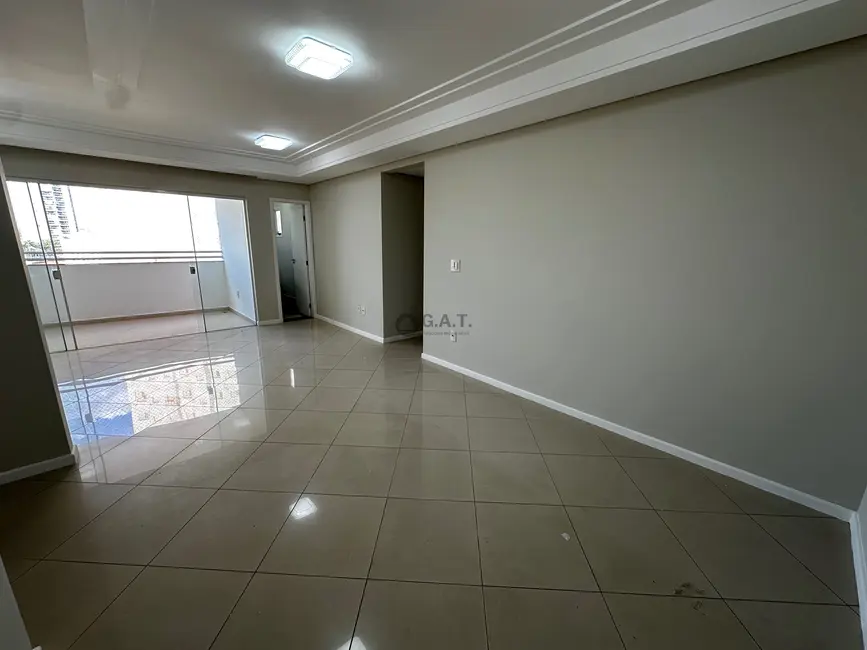 Foto 7 de Apartamento com 3 quartos para alugar, 140m2 em Jardim Paulistano, Sorocaba - SP