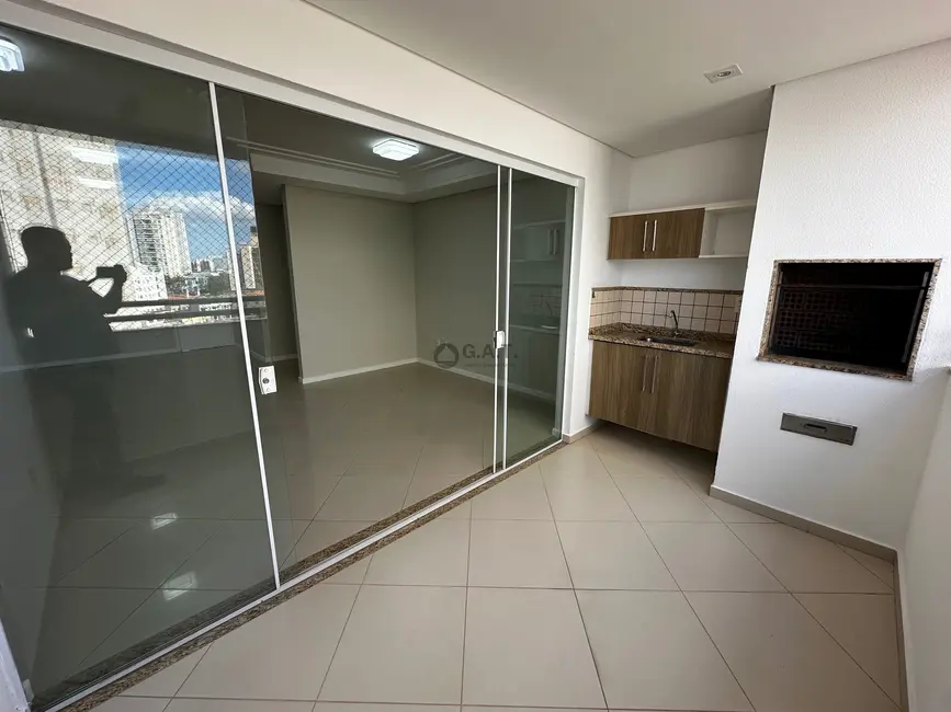 Foto 2 de Apartamento com 3 quartos para alugar, 140m2 em Jardim Paulistano, Sorocaba - SP