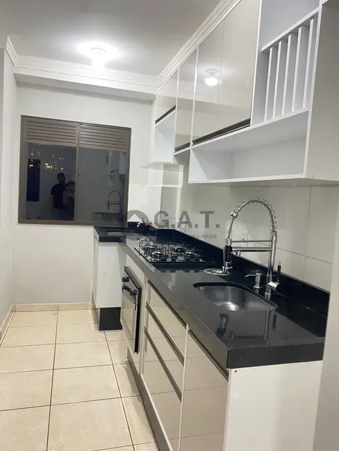 Foto 4 de Apartamento com 2 quartos para alugar, 42m2 em Centro, Votorantim - SP