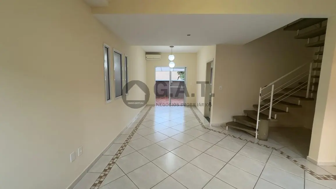 Casa de Condomínio com 3 quartos à venda, 98m2 em Jardim Europa, Sorocaba - SP - imagem 2 Foto 2 de Casa de Condomínio com 3 quartos à venda, 98m2 em Jardim Europa, Sorocaba - SP