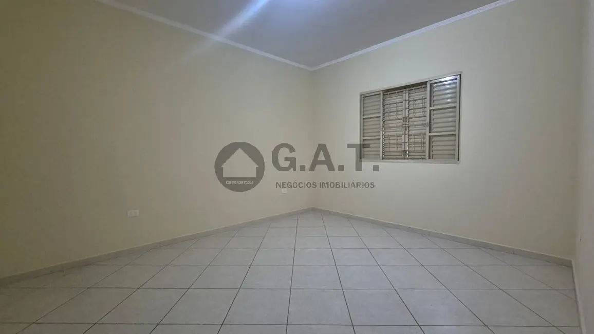 Foto 9 de Casa com 3 quartos para alugar, 280m2 em Jardim Ana Maria, Sorocaba - SP