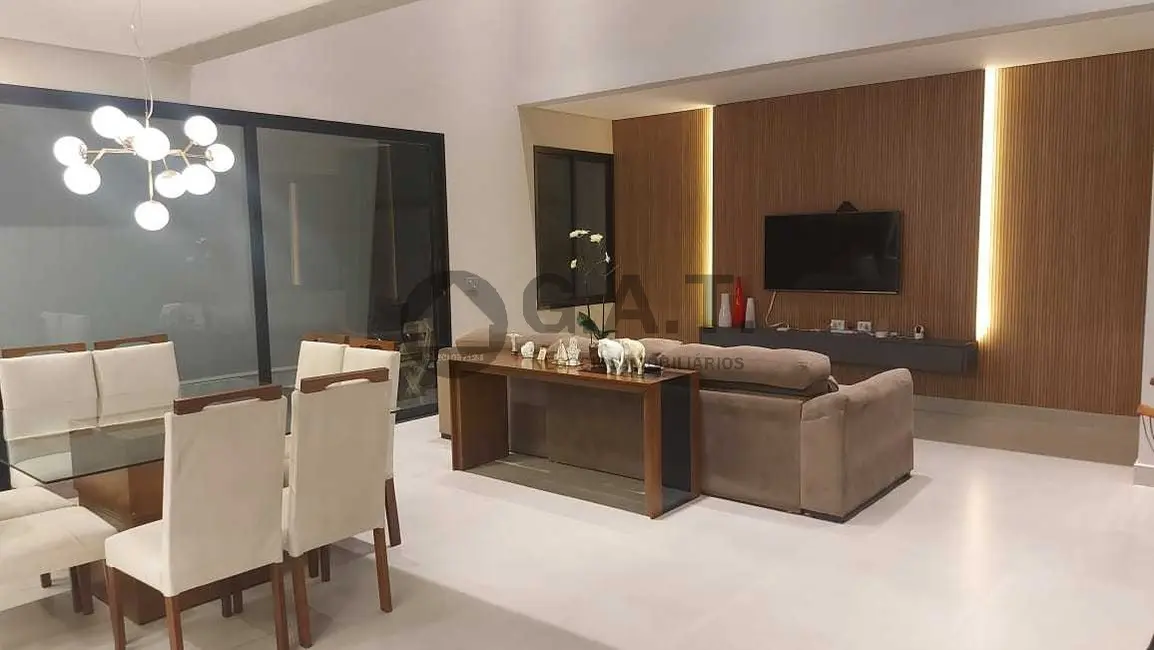 Casa de Condomínio com 3 quartos à venda, 275m2 em Alto da Boa Vista, Sorocaba - SP - imagem 4 Foto 4 de Casa de Condomínio com 3 quartos à venda, 275m2 em Alto da Boa Vista, Sorocaba - SP