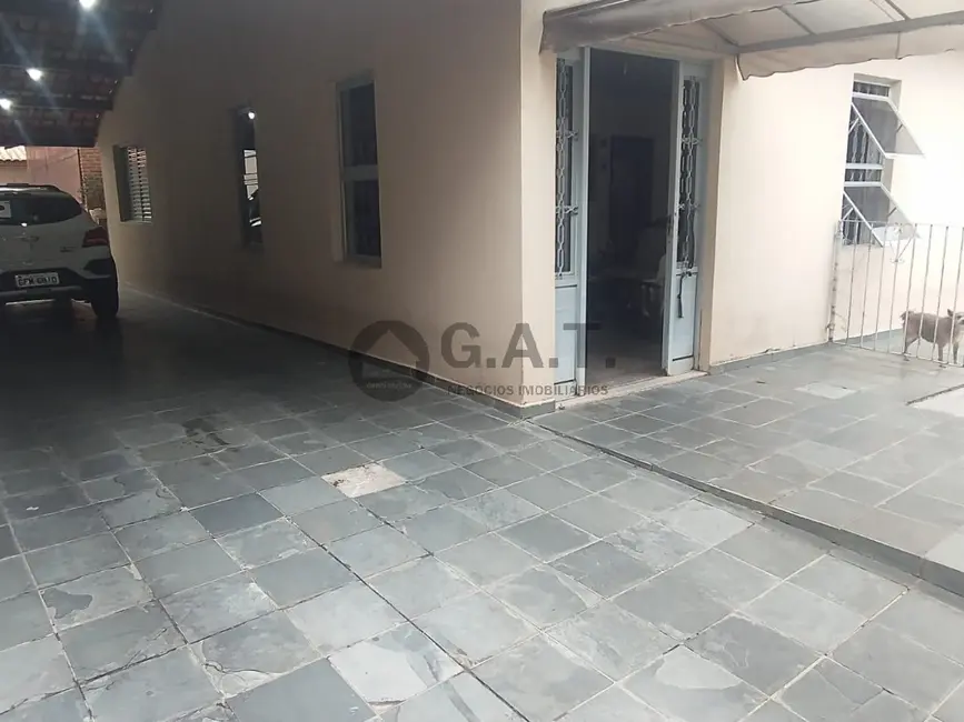 Foto 2 de Casa com 3 quartos à venda, 398m2 em Jardim Rosália Alcolea, Sorocaba - SP