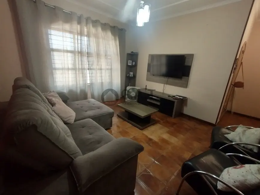 Casa com 3 quartos à venda, 235m2 em Parque Jataí, Votorantim - SP - imagem 5 Foto 5 de Casa com 3 quartos à venda, 235m2 em Parque Jataí, Votorantim - SP