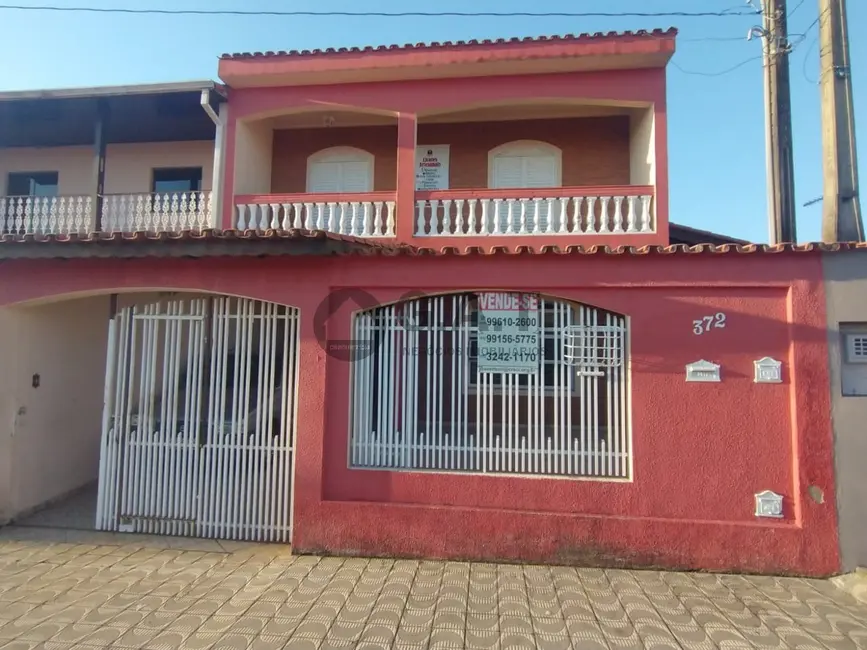 Casa com 3 quartos à venda, 235m2 em Parque Jataí, Votorantim - SP - imagem 1 Foto 1 de Casa com 3 quartos à venda, 235m2 em Parque Jataí, Votorantim - SP