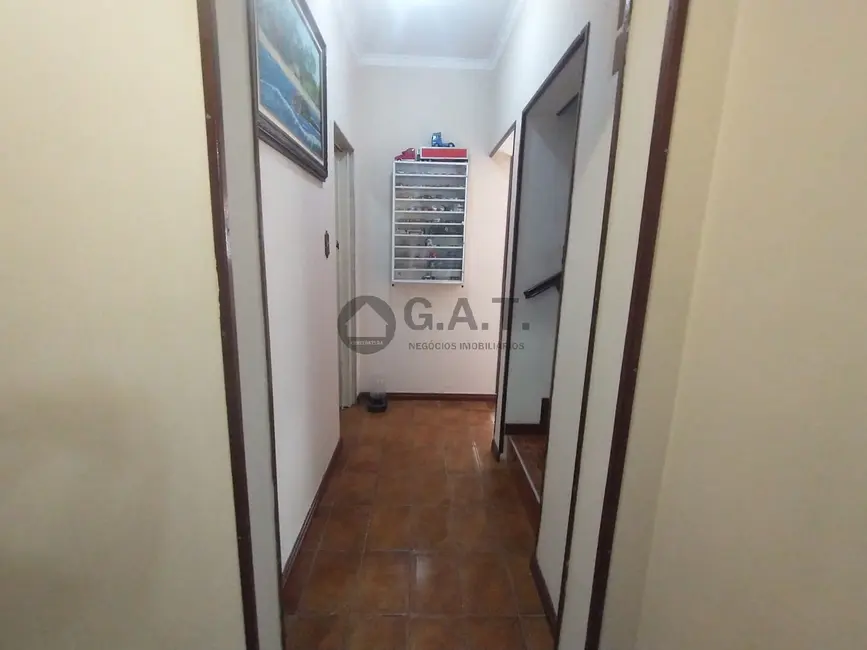 Casa com 3 quartos à venda, 235m2 em Parque Jataí, Votorantim - SP - imagem 8 Foto 8 de Casa com 3 quartos à venda, 235m2 em Parque Jataí, Votorantim - SP