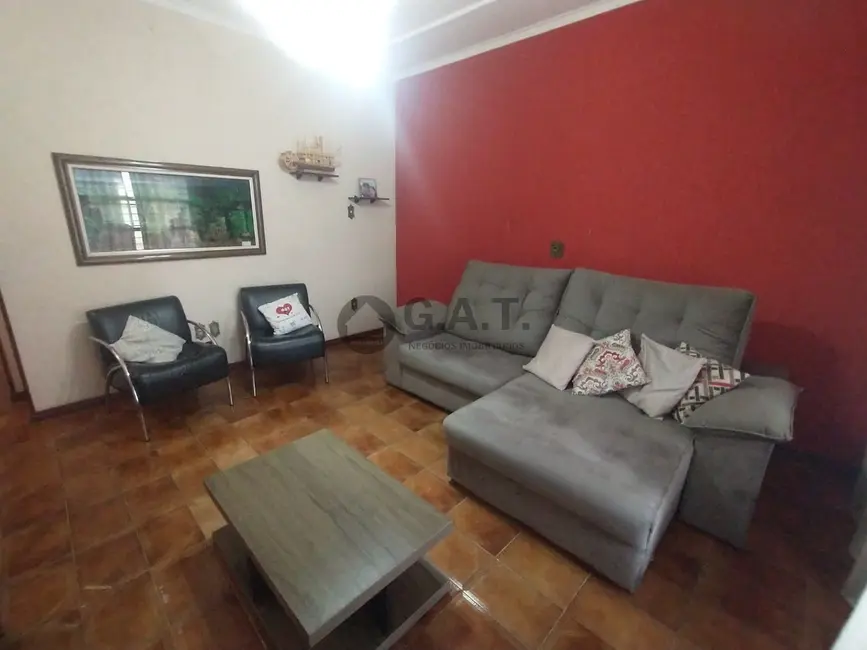 Casa com 3 quartos à venda, 235m2 em Parque Jataí, Votorantim - SP - imagem 7 Foto 7 de Casa com 3 quartos à venda, 235m2 em Parque Jataí, Votorantim - SP