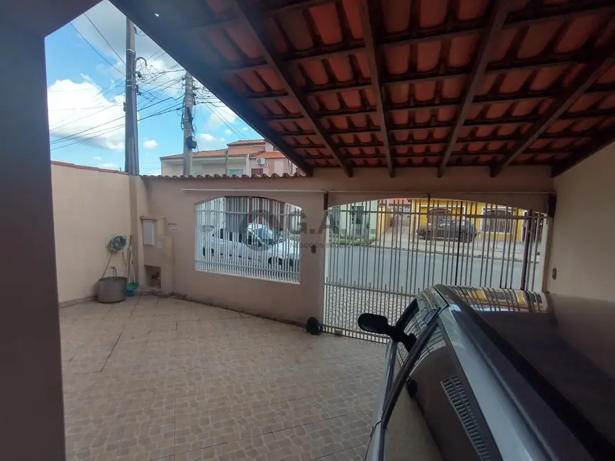 Casa com 3 quartos à venda, 235m2 em Parque Jataí, Votorantim - SP - imagem 3 Foto 3 de Casa com 3 quartos à venda, 235m2 em Parque Jataí, Votorantim - SP