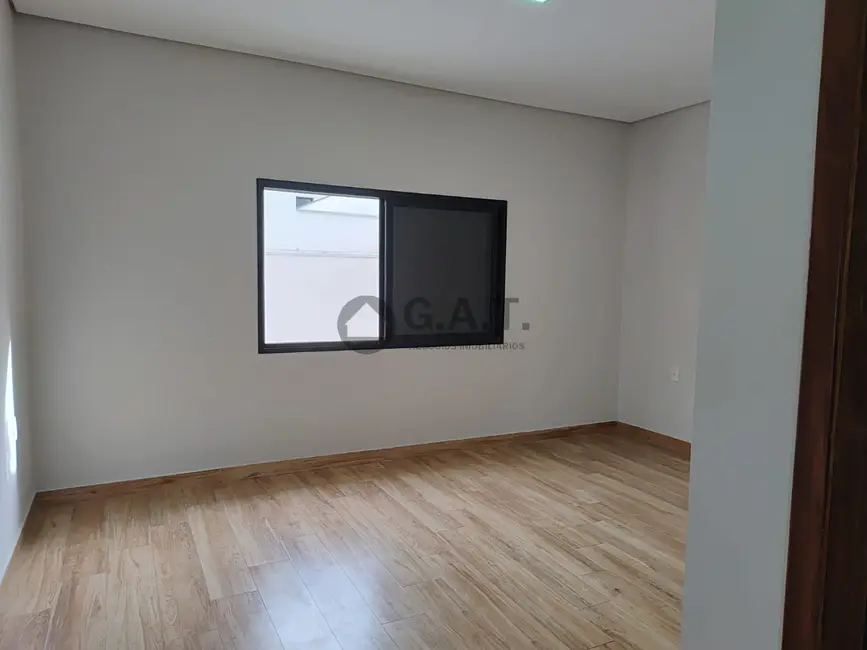 Casa de Condomínio com 3 quartos para alugar, 174m2 em Sorocaba - SP - imagem 9 Foto 9 de Casa de Condomínio com 3 quartos para alugar, 174m2 em Sorocaba - SP