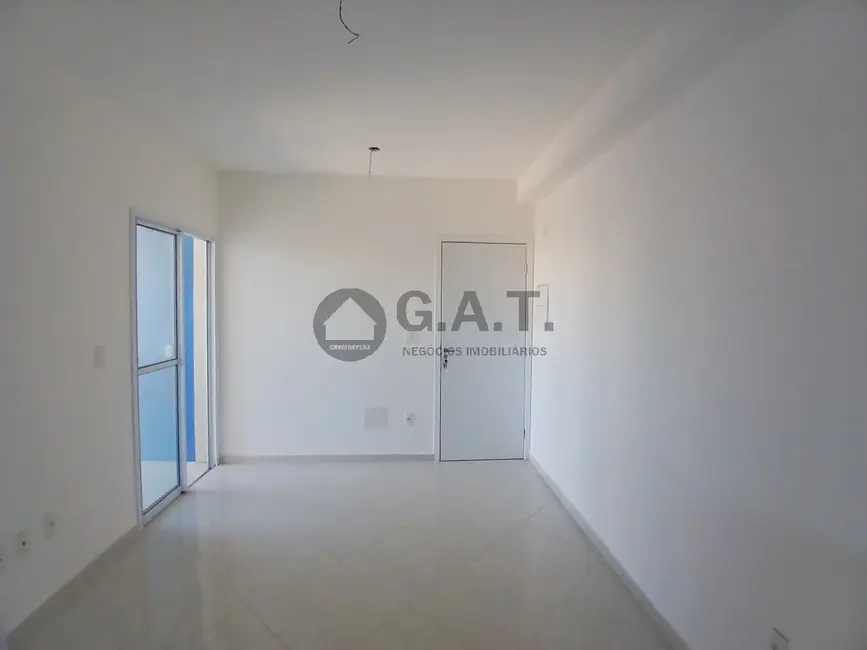 Apartamento com 2 quartos para alugar, 45m2 em Jardim Simus, Sorocaba - SP - imagem 3 Foto 3 de Apartamento com 2 quartos para alugar, 45m2 em Jardim Simus, Sorocaba - SP