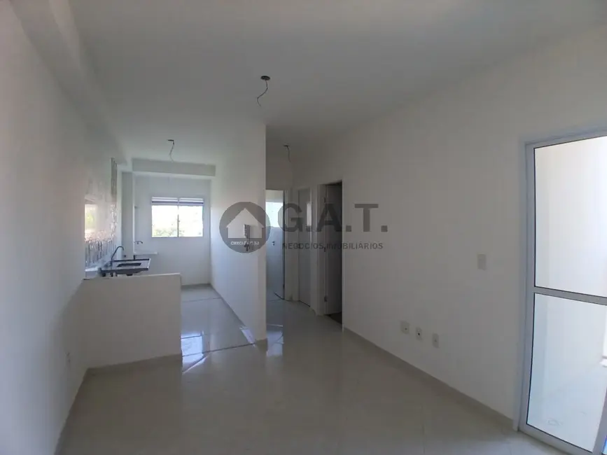 Apartamento com 2 quartos para alugar, 45m2 em Jardim Simus, Sorocaba - SP - imagem 2 Foto 2 de Apartamento com 2 quartos para alugar, 45m2 em Jardim Simus, Sorocaba - SP