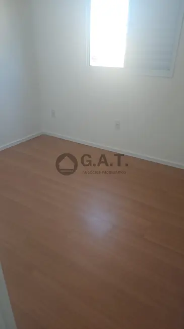 Apartamento com 2 quartos para alugar, 45m2 em Jardim Simus, Sorocaba - SP - imagem 5 Foto 5 de Apartamento com 2 quartos para alugar, 45m2 em Jardim Simus, Sorocaba - SP
