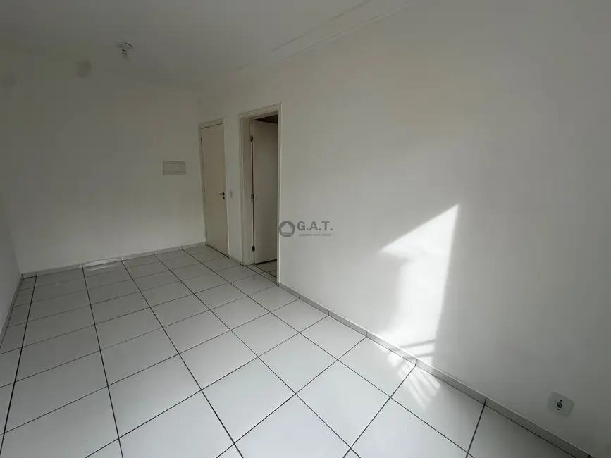 Foto 2 de Apartamento com 2 quartos à venda, 48m2 em Jardim Vera Cruz, Sorocaba - SP