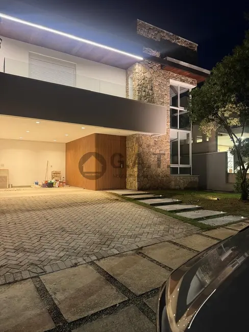 Foto 3 de Casa de Condomínio com 3 quartos à venda, 280m2 em Jardim Residencial Mont Blanc, Sorocaba - SP