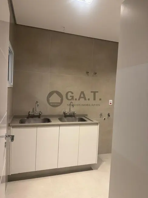 Casa de Condomínio com 3 quartos à venda, 280m2 em Jardim Residencial Mont Blanc, Sorocaba - SP - imagem 9 Foto 9 de Casa de Condomínio com 3 quartos à venda, 280m2 em Jardim Residencial Mont Blanc, Sorocaba - SP