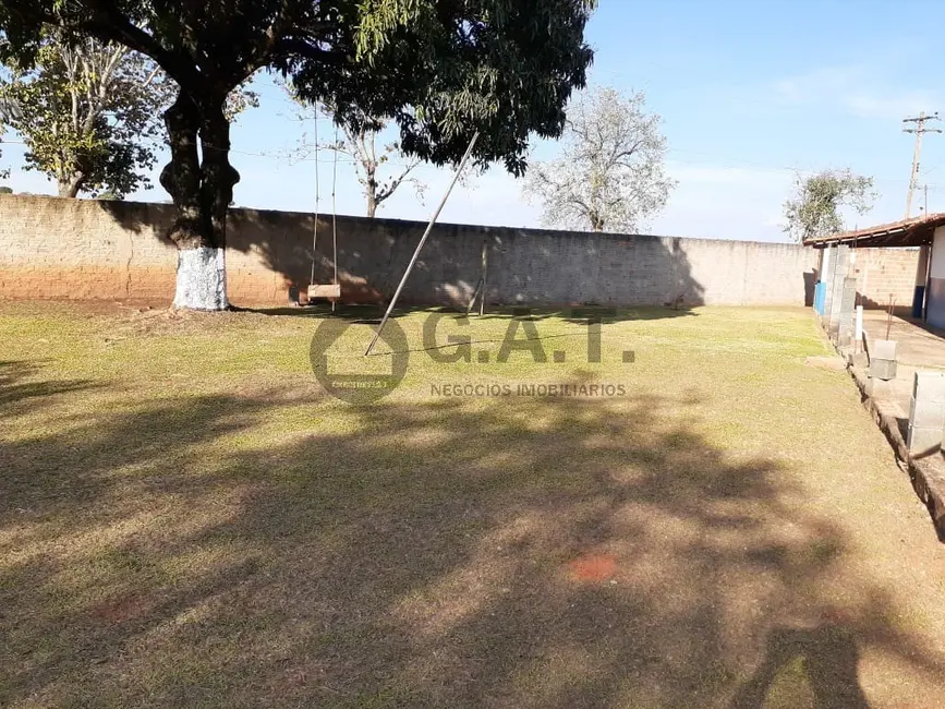 Foto 2 de Terreno / Lote à venda, 845m2 em Aracoiaba Da Serra - SP