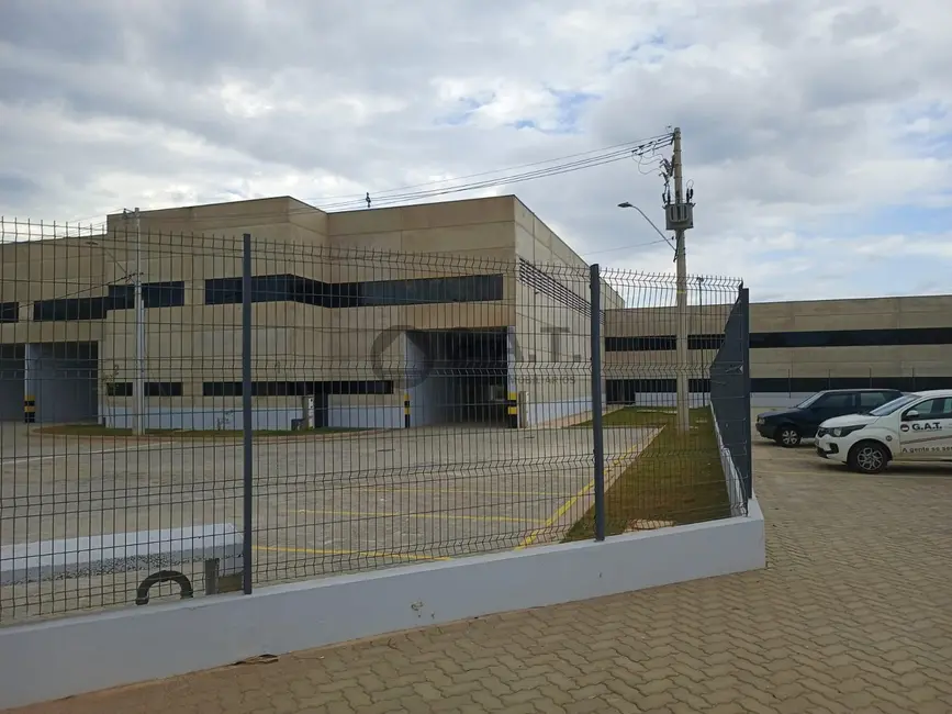 Foto 3 de Armazém / Galpão para alugar, 823m2 em Éden, Sorocaba - SP