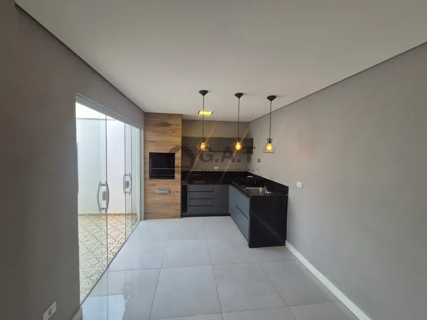 Foto 9 de Casa de Condomínio com 2 quartos para alugar, 120m2 em Jardim Vera Cruz, Sorocaba - SP