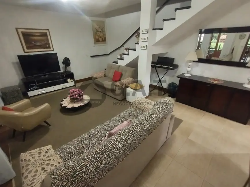 Foto 9 de Casa com 3 quartos à venda, 283m2 em Jardim São Carlos, Sorocaba - SP