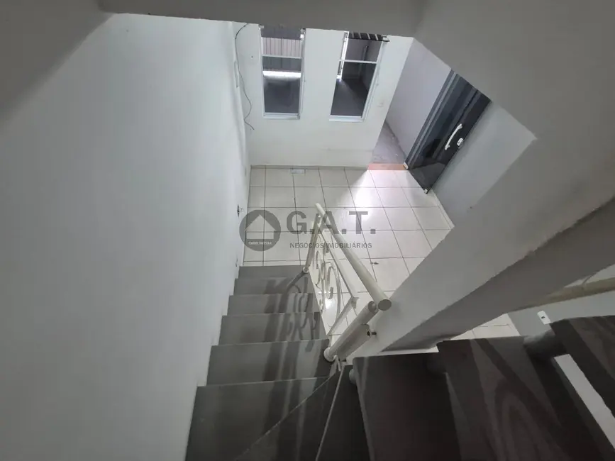 Foto 3 de Casa com 2 quartos para alugar, 70m2 em Jardim Residencial Imperatriz, Sorocaba - SP
