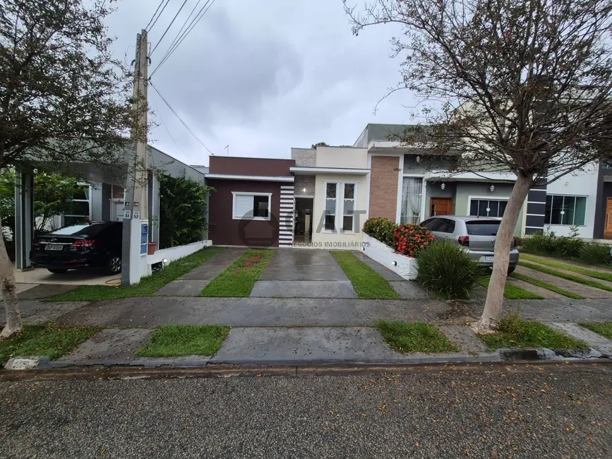 Foto 1 de Casa de Condomínio com 3 quartos para alugar, 100m2 em Horto Florestal, Sorocaba - SP