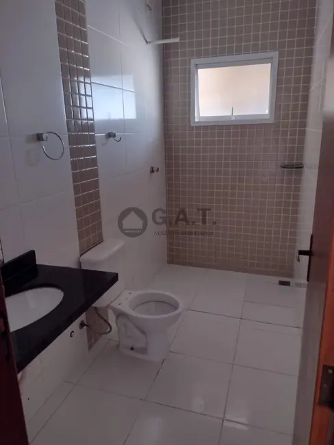 Casa com 3 quartos para alugar, 300m2 em Jardim Wanel Ville V, Sorocaba - SP - imagem 6 Foto 6 de Casa com 3 quartos para alugar, 300m2 em Jardim Wanel Ville V, Sorocaba - SP