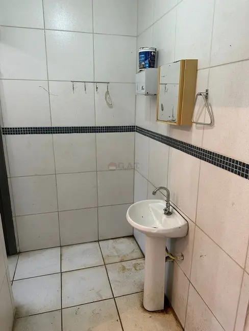 Foto 4 de Armazém / Galpão para alugar, 300m2 em Além Ponte, Sorocaba - SP
