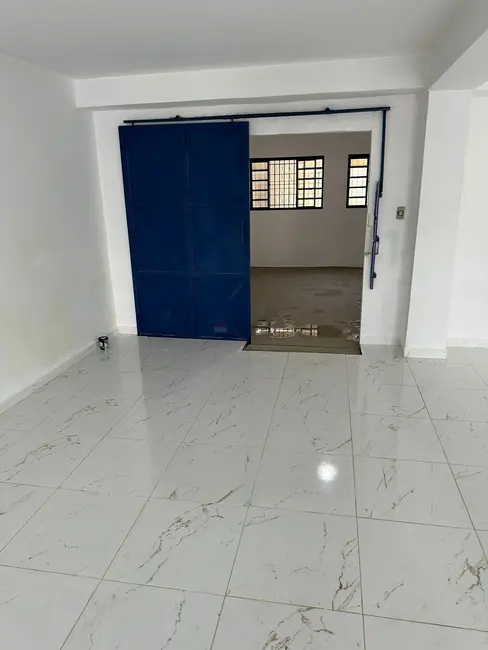 Foto 9 de Armazém / Galpão para alugar, 300m2 em Além Ponte, Sorocaba - SP