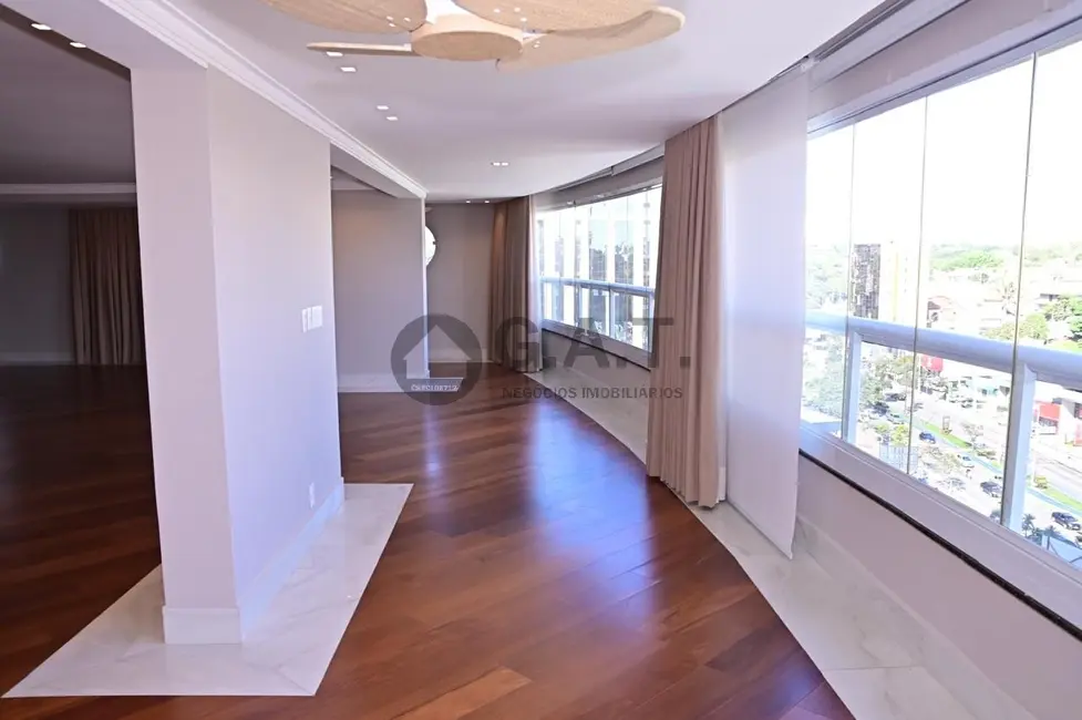 Foto 9 de Apartamento com 3 quartos à venda, 326m2 em Parque Campolim, Sorocaba - SP