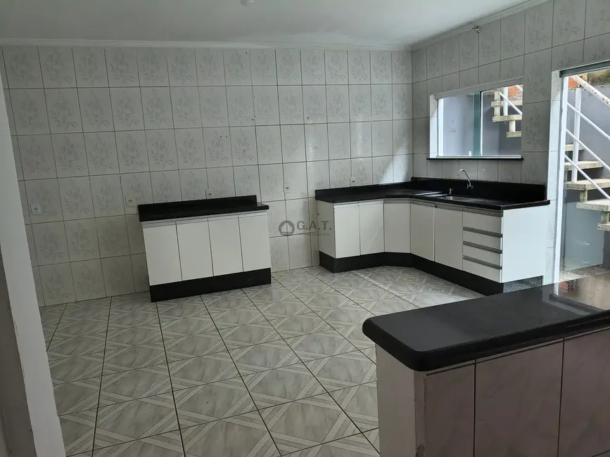 Casa com 2 quartos para alugar, 185m2 em Jardim Bonsucesso, Sorocaba - SP - imagem 5 Foto 5 de Casa com 2 quartos para alugar, 185m2 em Jardim Bonsucesso, Sorocaba - SP