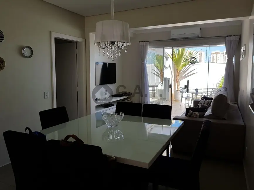 Casa de Condomínio com 3 quartos à venda, 170m2 em Jardim América, Sorocaba - SP - imagem 5 Foto 5 de Casa de Condomínio com 3 quartos à venda, 170m2 em Jardim América, Sorocaba - SP