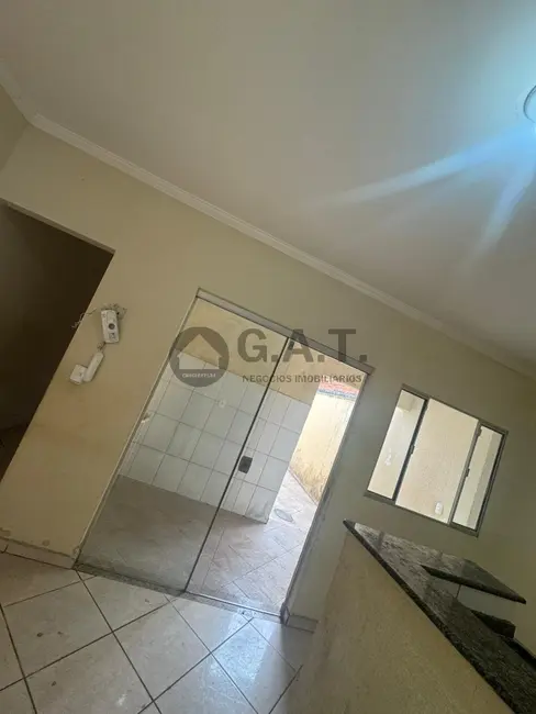 Casa com 2 quartos à venda, 250m2 em Wanel Ville, Sorocaba - SP - imagem 6 Foto 6 de Casa com 2 quartos à venda, 250m2 em Wanel Ville, Sorocaba - SP