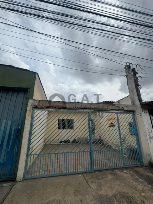 Casa com 2 quartos à venda, 250m2 em Wanel Ville, Sorocaba - SP - imagem 1 Foto 1 de Casa com 2 quartos à venda, 250m2 em Wanel Ville, Sorocaba - SP