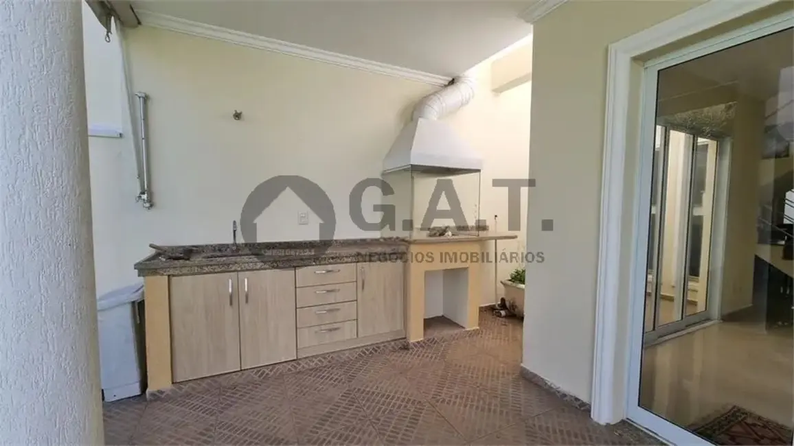 Foto 5 de Casa de Condomínio com 3 quartos para alugar, 200m2 em Parque Residencial Villa dos Inglezes, Sorocaba - SP