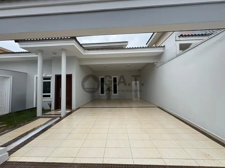 Foto 2 de Casa com 4 quartos para alugar, 427m2 em Jardim Pagliato, Sorocaba - SP