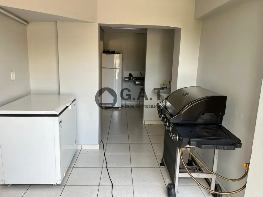 Apartamento com 2 quartos para alugar, 52m2 em Jardim Pagliato, Sorocaba - SP - imagem 2 Foto 2 de Apartamento com 2 quartos para alugar, 52m2 em Jardim Pagliato, Sorocaba - SP