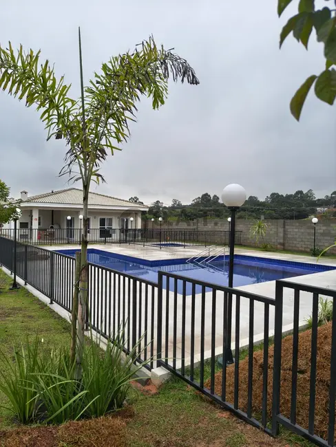 Foto 4 de Casa de Condomínio com 2 quartos para alugar, 76m2 em Ipatinga, Sorocaba - SP