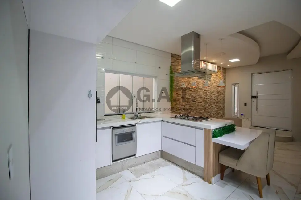 Foto 9 de Casa com 2 quartos para alugar, 150m2 em Jardim São Guilherme, Sorocaba - SP