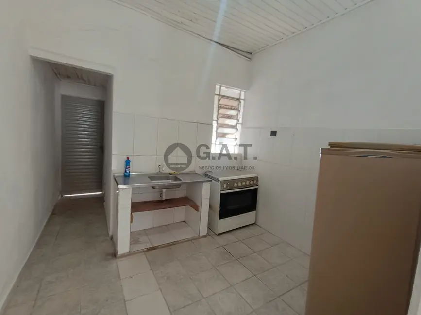 Foto 8 de Casa com 2 quartos para alugar, 50m2 em Centro, Sorocaba - SP