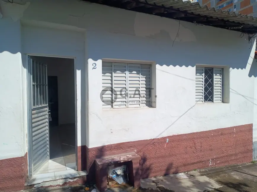 Foto 2 de Casa com 2 quartos para alugar, 50m2 em Centro, Sorocaba - SP