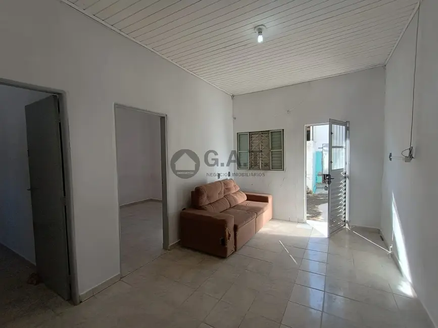 Foto 4 de Casa com 2 quartos para alugar, 50m2 em Centro, Sorocaba - SP