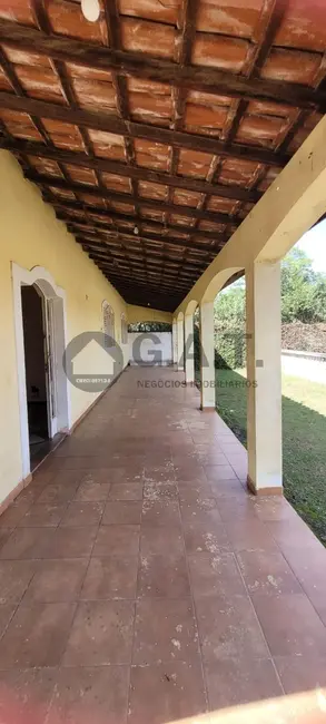 Foto 6 de Chácara com 2 quartos para alugar, 250m2 em Salto De Pirapora - SP