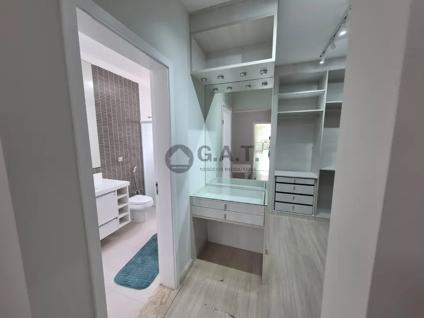 Casa de Condomínio com 3 quartos à venda, 396m2 em Jardim Residencial Tivoli Park, Sorocaba - SP - imagem 4 Foto 4 de Casa de Condomínio com 3 quartos à venda, 396m2 em Jardim Residencial Tivoli Park, Sorocaba - SP