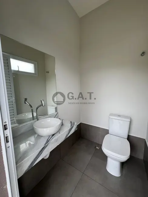 Foto 2 de Casa de Condomínio com 3 quartos para alugar, 250m2 em Sorocaba - SP