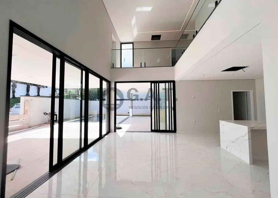 Casa de Condomínio com 3 quartos à venda, 324m2 em Loteamento Aldeia da Mata, Votorantim - SP - imagem 5 Foto 5 de Casa de Condomínio com 3 quartos à venda, 324m2 em Loteamento Aldeia da Mata, Votorantim - SP