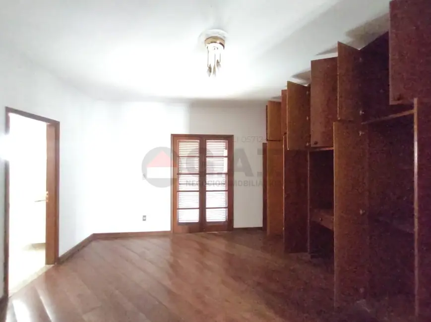 Foto 5 de Casa com 5 quartos à venda, 800m2 em Vila Trujillo, Sorocaba - SP
